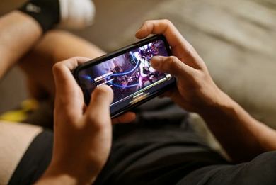 ba cây trực tuyến F8bet